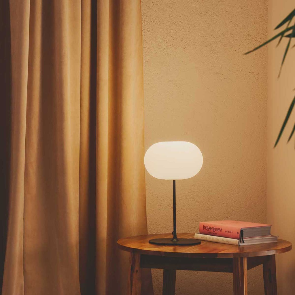 [7033] MLN Span 27 P46 Tischleuchte schwarz