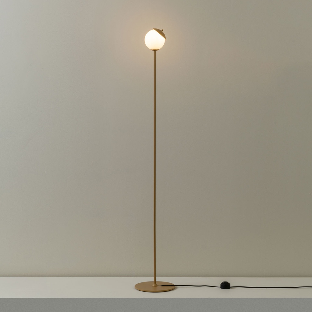 [7101] MLN Kep 128 F mink (Mink / Visón)